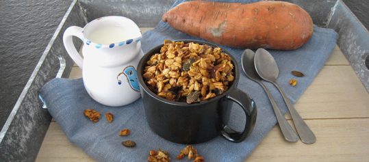 Süesshärdöpfel-Granola