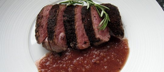 Kaffee-Chili-Lamm an Feigen-Portweinsauce