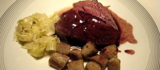 Hirschentrecôte an Portweinsauce