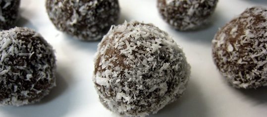 Nutella-Marzipan Kugeln