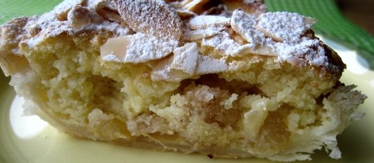 Osterfladen (Griess-Mandel-Kuchen)