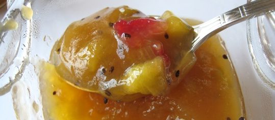 Rhabarber-Kiwi-Konfitüre