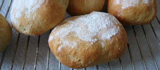 Griessbrötchen
