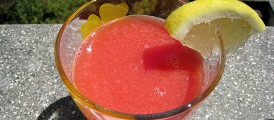 Erfrischender Wassermelonendrink
