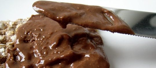 Schoko-Haselnuss-Aufstrich