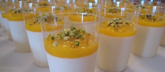 Buttermilch Panna Cotta