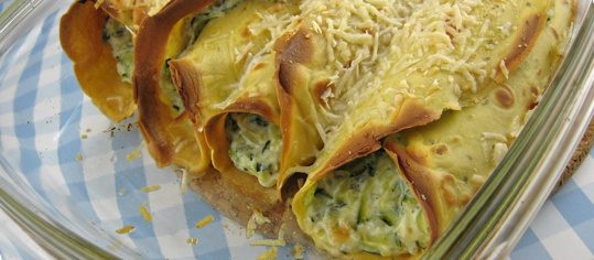 Kichererbsen-Crespelle mit Zucchini-Füllung