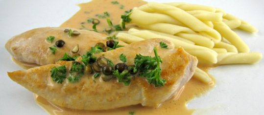 Poulet an Pfeffer-Orangensauce