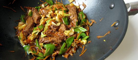 Teriyaki-Rindfleisch mit Wokgemüse