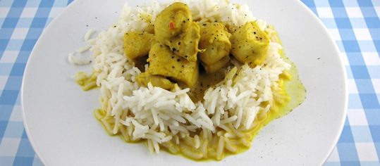 Gelbes Poulet-Curry