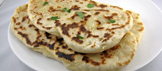 Naan-Brot (Fladenbrote)