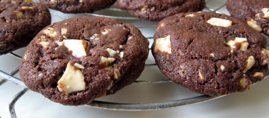 Chocolate Chip Cookies Inside-Out