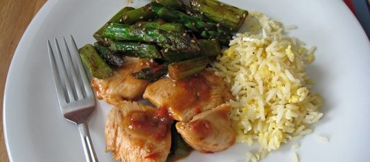 Sweet-Chili-Poulet mit Spargel
