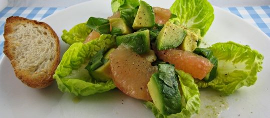 Avocado-Grapefruit-Salat
