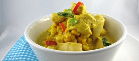 Poulet-Curry mit Mais