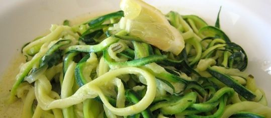Rosmarin-Zitronen-Zoodles